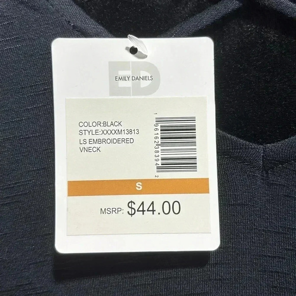 Emily Danielles Embroidered V-neck,peplum, crisscross V-back long sleeve top - Picture 9 of 12